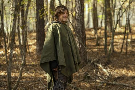 daryl dixon poncho